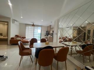 Bán căn hộ vinhomes grand park 2ty4, full nội thất, sổ hồng riêng 81m2