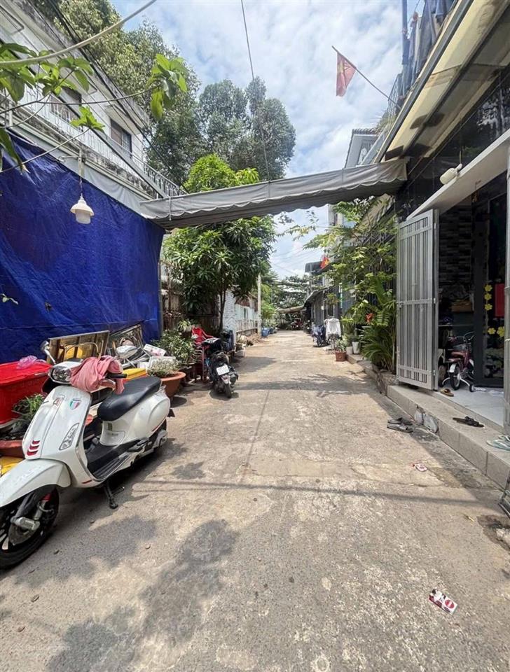 Chính chủ bán gấp nhà 2ty690 trịnh đình trọng, 55m2, pháp lý rõ ràng, (3pn)