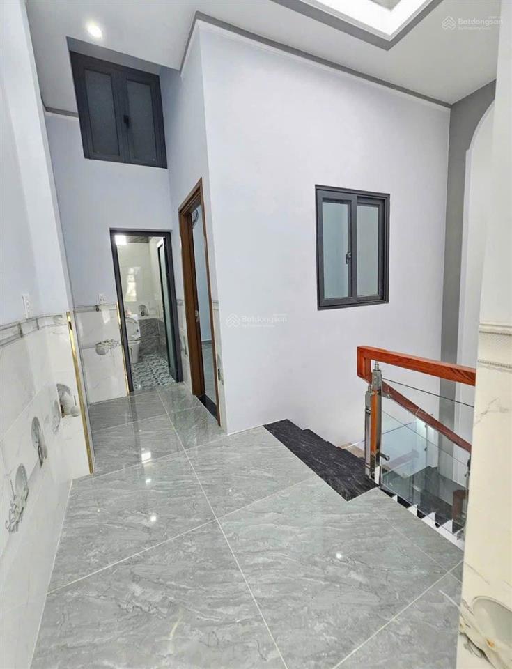 Chủ cần vốn bán gấp nr 2ty720, 48m2, 2pn, 2wc tại nguyễn văn lượng.