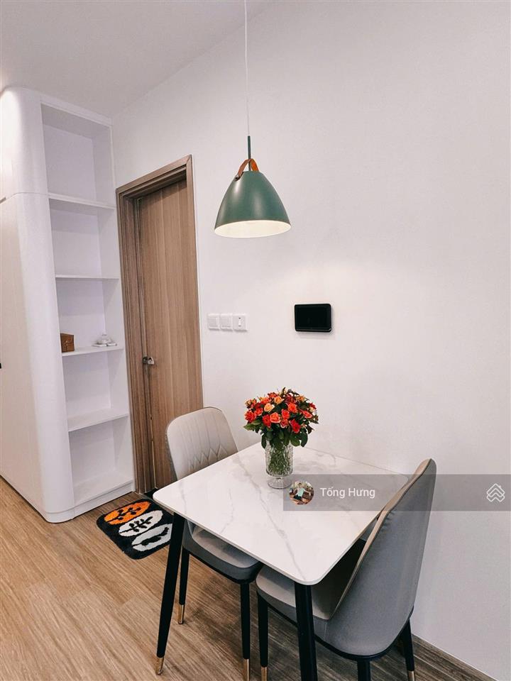 Bán gấp căn studio  the sakura vinhomes smart city , 2,2 tỷ, 25m2, full nội thất gỗ an cường