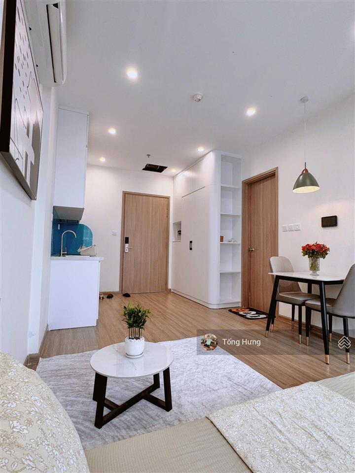 Bán gấp căn studio  the sakura vinhomes smart city , 2,2 tỷ, 25m2, full nội thất gỗ an cường