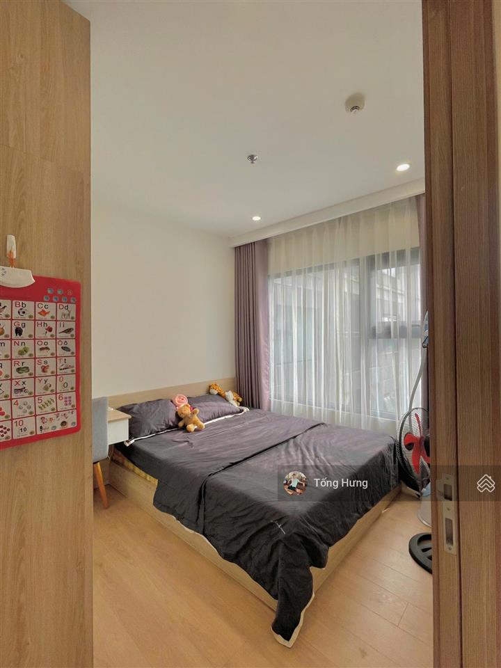 Hot chính chủ cần bán căn 2pn + 1, 63.5m2, 4.8 tỷ. vinhomes smart city (chỉ bán trong tuần này)