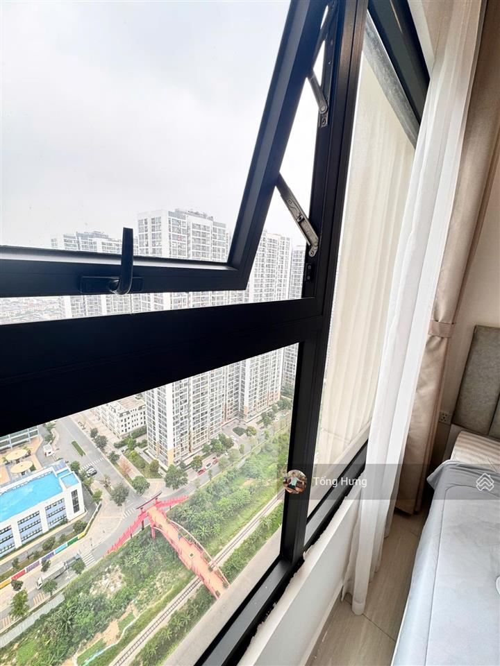 Hot studio 28m2 sẵn sổ view thoáng giá tốt bán nhanh trong tuần tại sapphire  vinhomes smart city