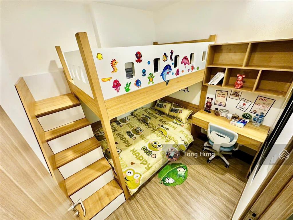 Bán nhanh căn 2n, 4,56 tỷ, 54,2m2, full nội thất, tầng trung, view thoáng tại vinhomes smart city