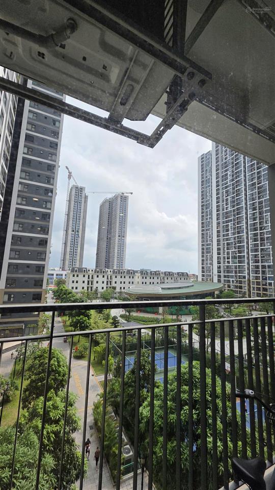 Chuyển nhượng nhanh căn hộ studio the sakura  vinhomes smart city, 2,3 tỷ, 25,8m2  full nội thất