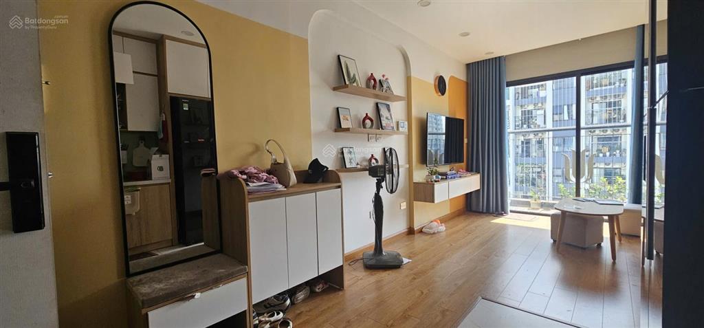 Chính chủ bán căn góc 2n+ imperia smart city, view hồ , giá 5,7 tỷ, diện tích 64 m2 full nội thất