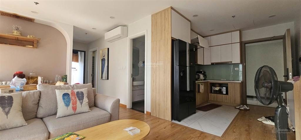 Chính chủ bán căn góc 2n+ imperia smart city, view hồ , giá 5,7 tỷ, diện tích 64 m2 full nội thất