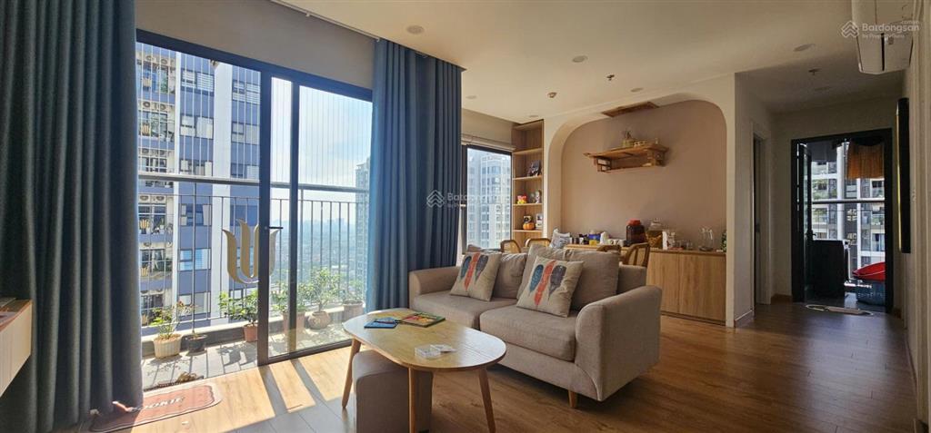 Chính chủ bán căn góc 2n+ imperia smart city, view hồ , giá 5,7 tỷ, diện tích 64 m2 full nội thất