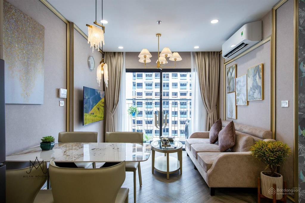 Căn hộ 1pn  2.8 tỷ sa vinhomes smart city  full nội thất sáng, view thoáng