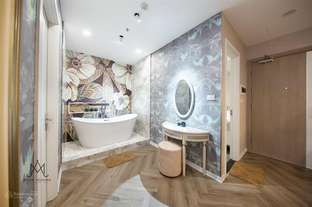 Căn hộ 1pn  2.8 tỷ sa vinhomes smart city  full nội thất sáng, view thoáng