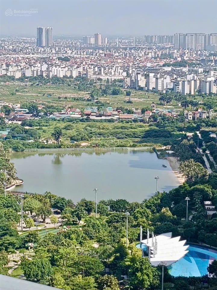 Bán gấp căn studio  the sapphire smart city, 1,9 tỷ, ban công thoáng, full nội thất