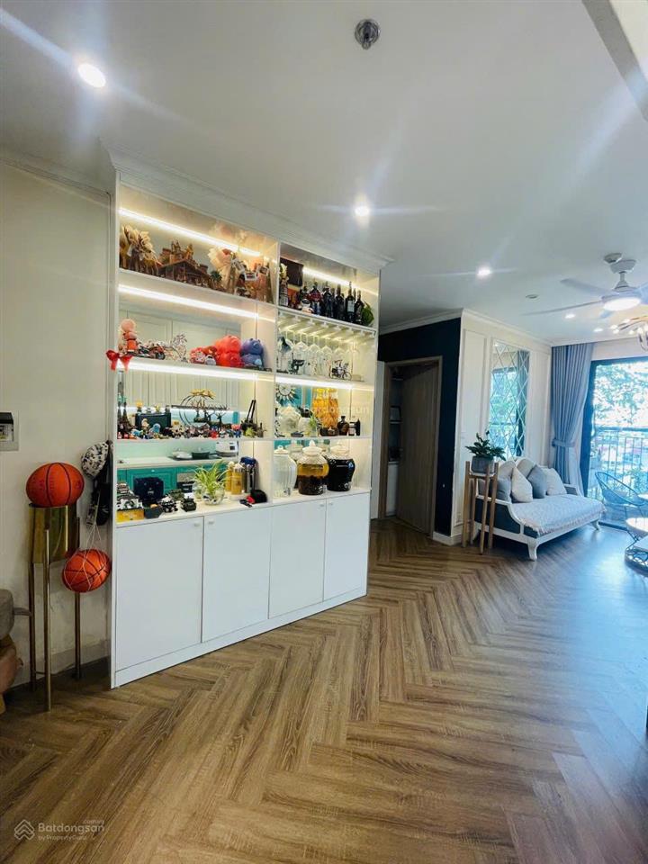 Hàng hiếm giá tốt 3,4 tỷ, 55m2, 2pn, the sapphirevinhomes smart city, s3 tầng trung đông nam