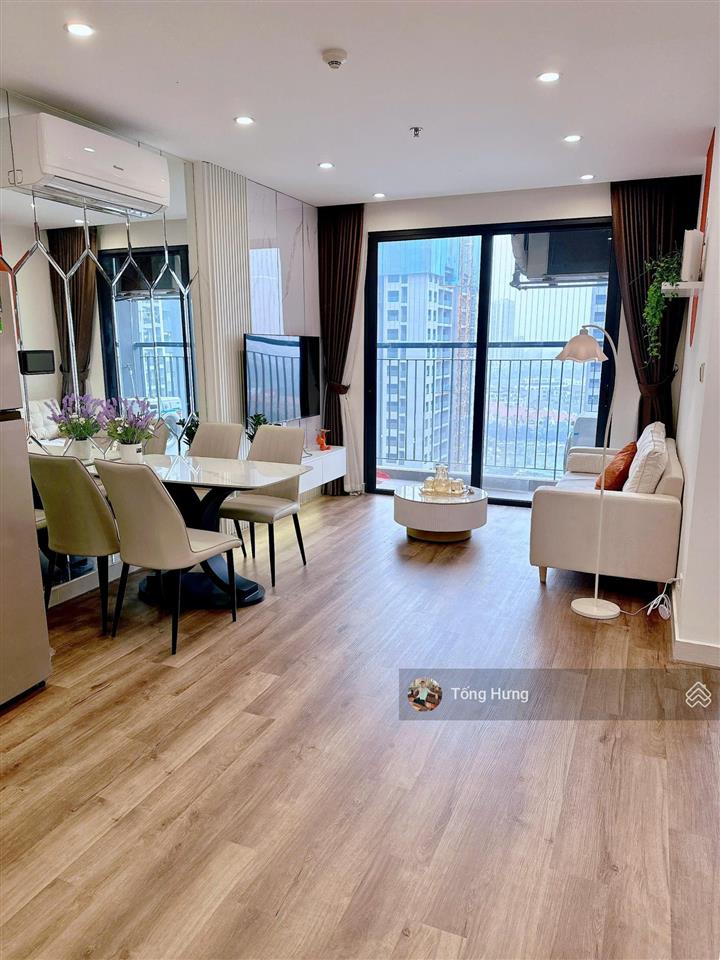 Mình chính chủ bán lỗ 1pn+1, 43m, 2 tỷ 630 cùng 01 căn stu 31.8m, 2tỷ (full đồ mới 100%) vin smart