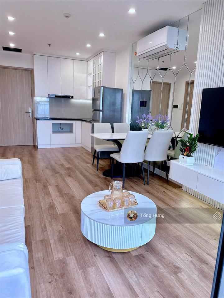 Mình chính chủ bán lỗ 1pn+1, 43m, 2 tỷ 630 cùng 01 căn stu 31.8m, 2tỷ (full đồ mới 100%) vin smart