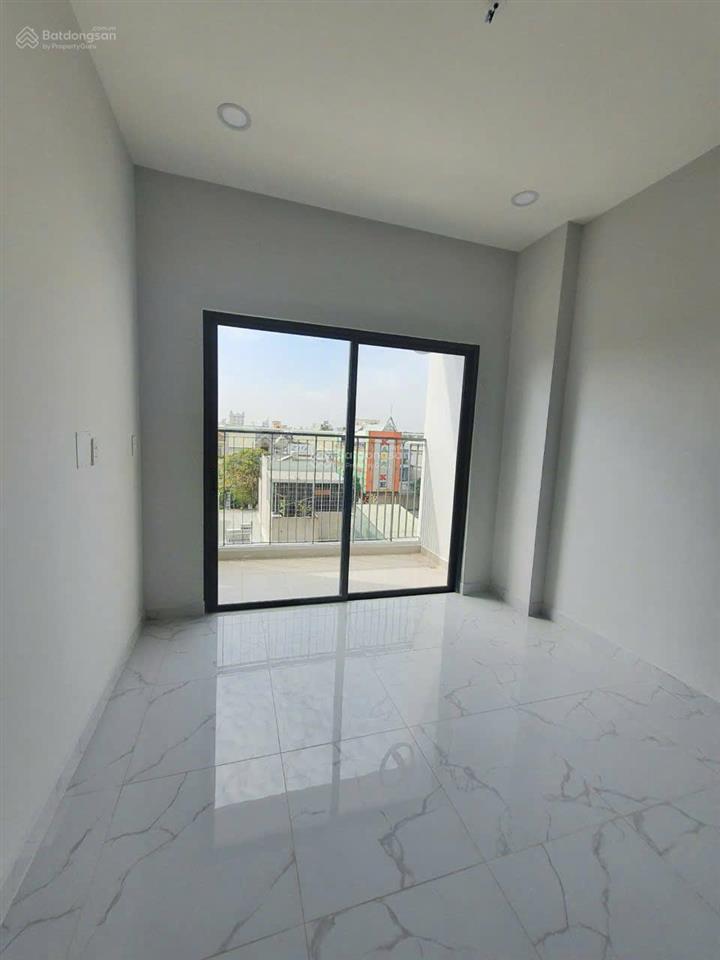 Chuyển nhượng charm city nhiều căn đẹp  giá từ 1,52tỷ 1pn, 2,55tỷ 2pn tầng cao, sổ sẵn, vào ở ngay