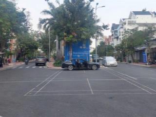 Ngang khủng 10.5m mặt tiền kinh doanh đường số cao lỗ q8 nhà 5 tầng (186m2) nhỉnh 27 tỷ. 0937 737 ***