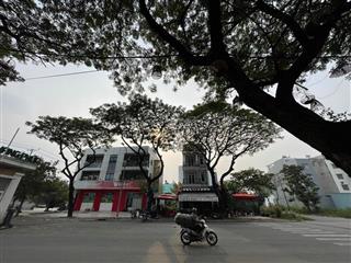 Quá khủng (267m2) ngang 17m căn góc 2 mặt tiền siêu biệt thự 4tầng lovera khang điền bình chánh.