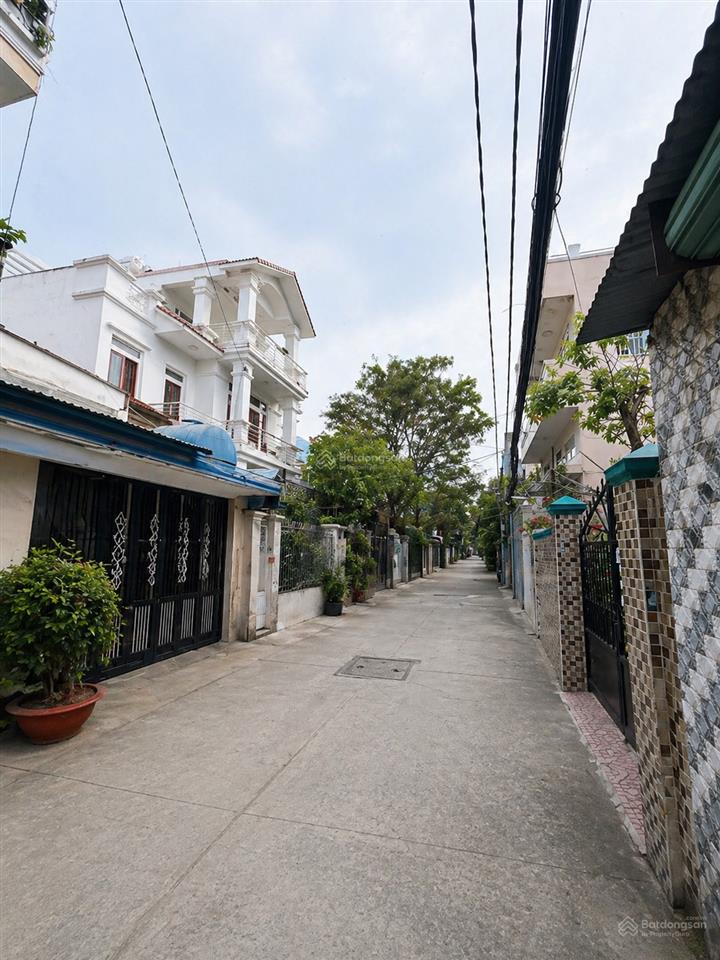 Siêu khủng (5,8 x22) xe hơi đổ cửa ngay bình đông gần cầu chà và quận 8 giá 8,2 tỷ