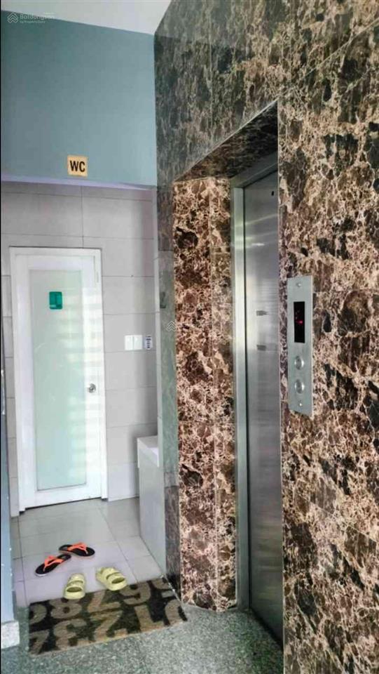 Quá khủng ngang 9m, dtsd 444m2, căn góc 2 mặt tiền hưng phú ,8 tầng thang máy dòng tiền 100tr/ th