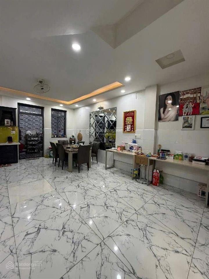 Chủ ngộp thích là chốt nhà 4 tầng mặt tiền kinh doanh đường số khu dân cư phú lợi, (5x22),đhkt