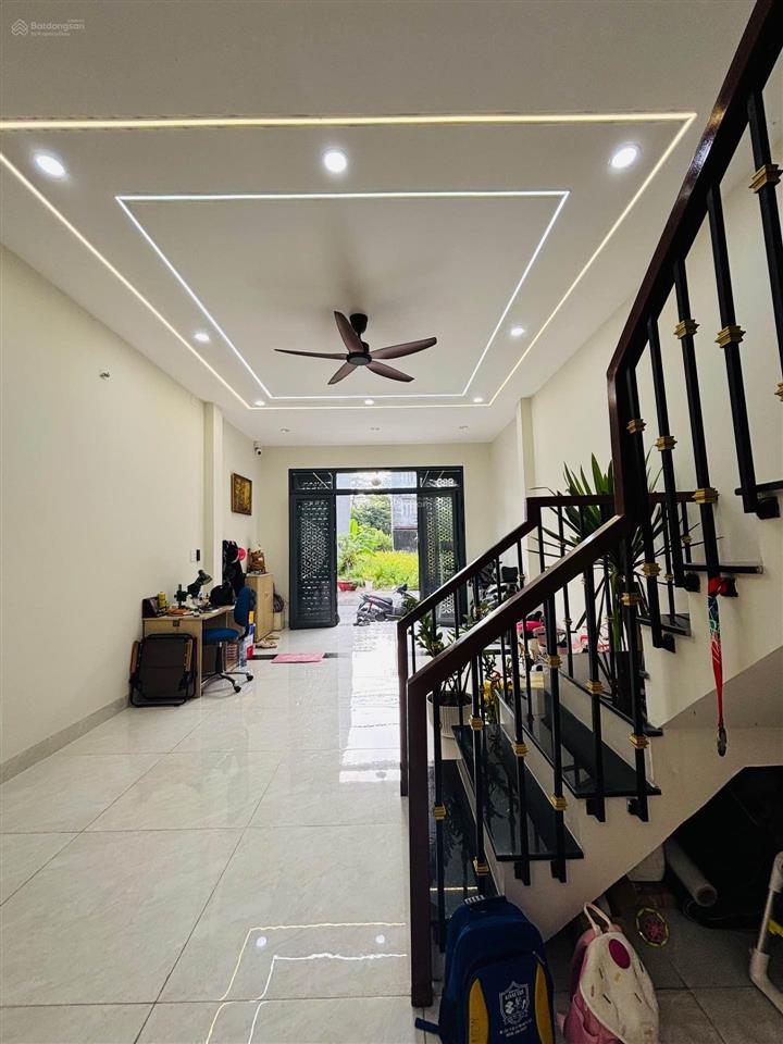 Hot quận 8 mặt tiền kdc đồng bộ phạm thế hiễn (4,5 x16)m2 ,quận 8 nhà 3 tầng chỉ 6,3 tỏi