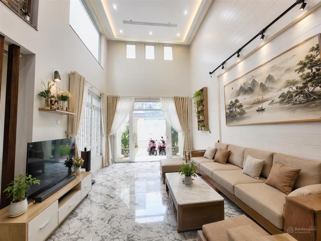 Hiếm  nóng hổi nhà mới toanh hẻm vip xe tải tránh 4.5 x 14m, chỉ 7.9 tỷ