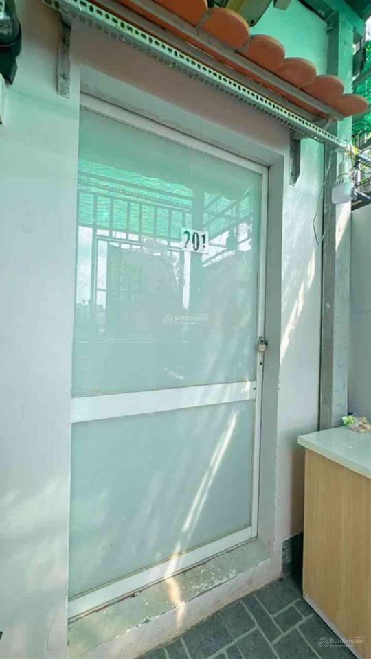 Tài chính nhỉnh 4 tỷ, 4 tầng, dòng tiền 30 triệu với 5 phòng cho thuê tìm đâu ra ngay ttq8