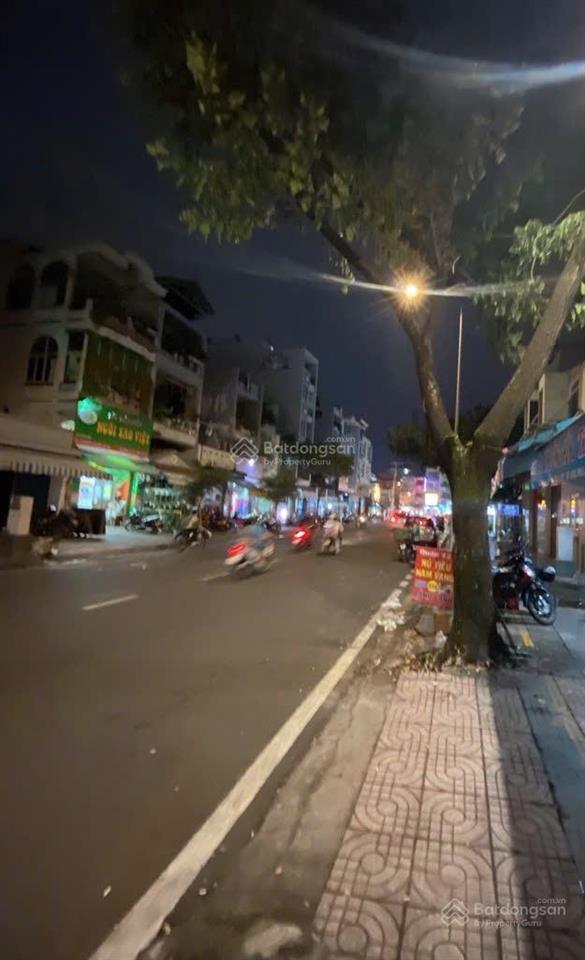 Cực hiếm  ngay cầu chà và hẻm xe hơi nguyễn văn của q8  4 tầng btct  nở hậu  44m2  nhỉnh 6 tỷ