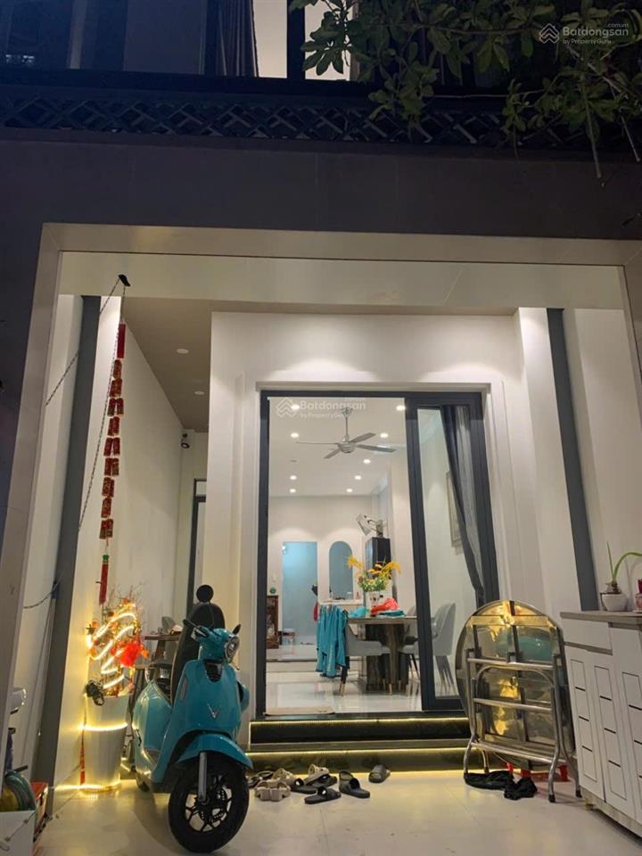 Ô tô đỗ cửa (4x13) nhà 4 tầng gần trung tâm parc mall quận 8 nhỉnh 7 tỷ
