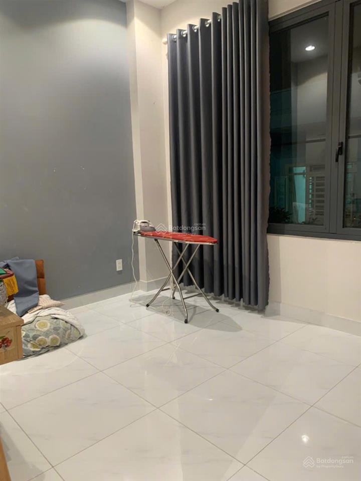 Ô tô đỗ cửa (4x13) nhà 4 tầng gần trung tâm parc mall quận 8 nhỉnh 7 tỷ