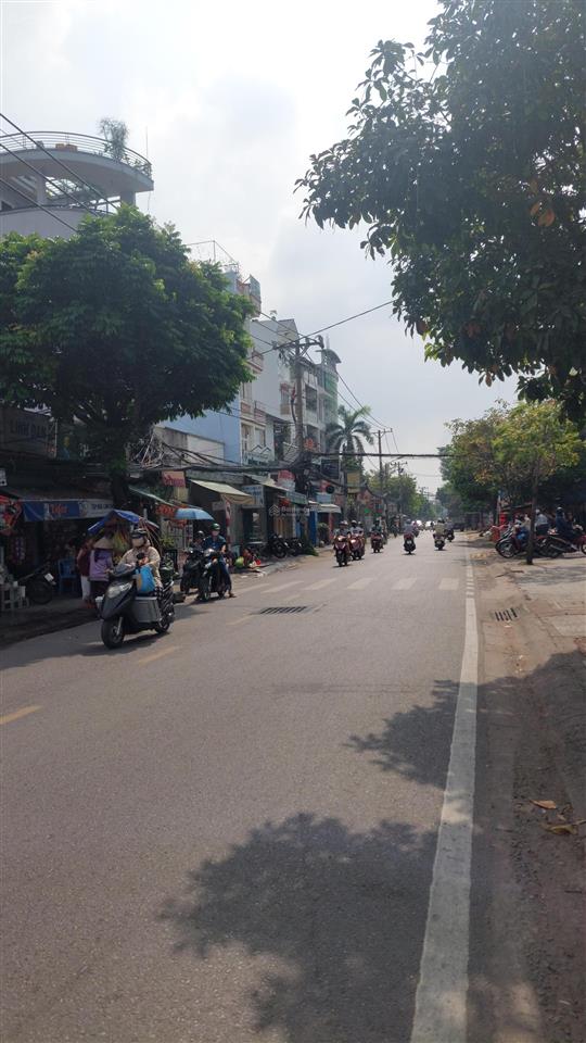 Mặt tiền kinh doanh âu dương lân 4 tầng 4pn giá 10 tỷ sát cầu chữ y quận 8. 0937 737 ***
