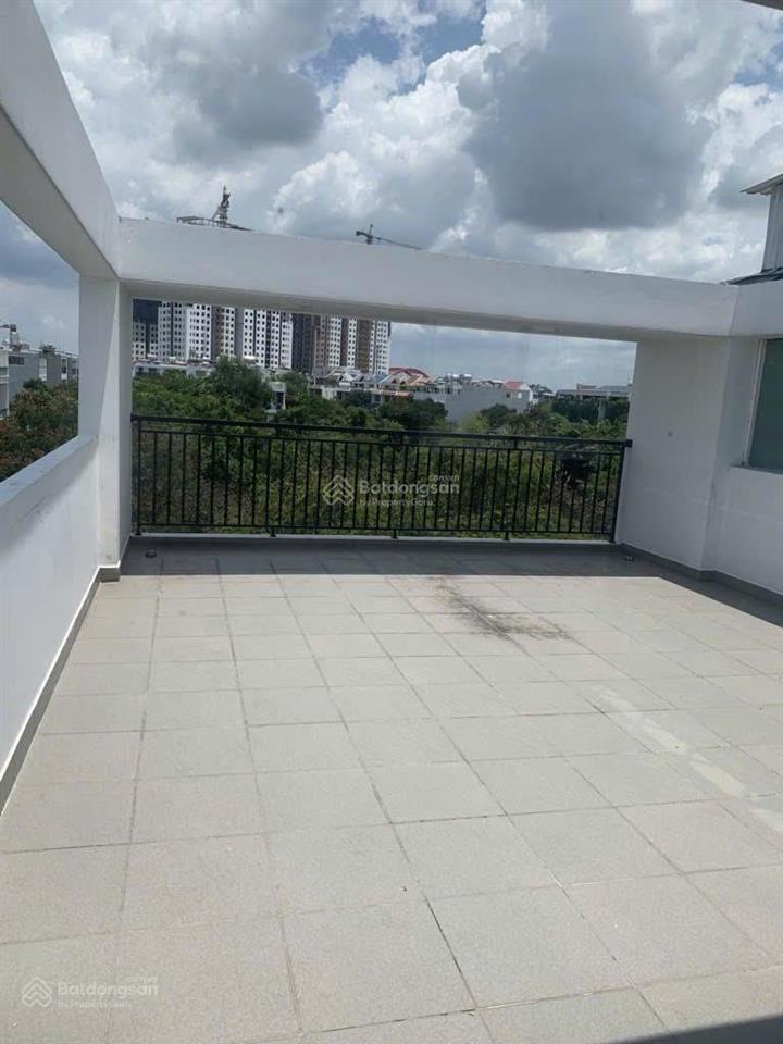 Kdc phú lợi 100m2( 5x20) đường nhựa 10m quận 8  sổ hồng hoàn công đủ nhỉnh 8 tỷ. 0937 737 ***
