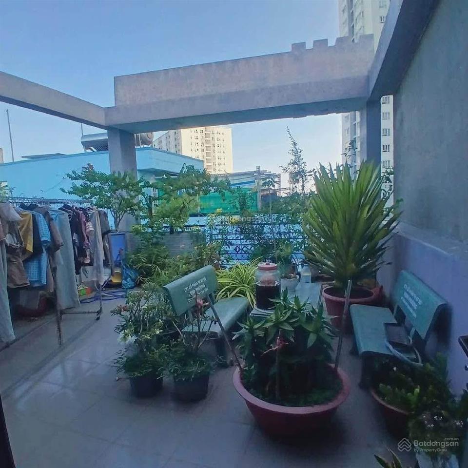 Tùng thiện vương  85m2 (4.3 x 20m) 4t, nhỉnh 6 tỷ dòng tiền 24tr/tháng. sát cầu chà và quận 8