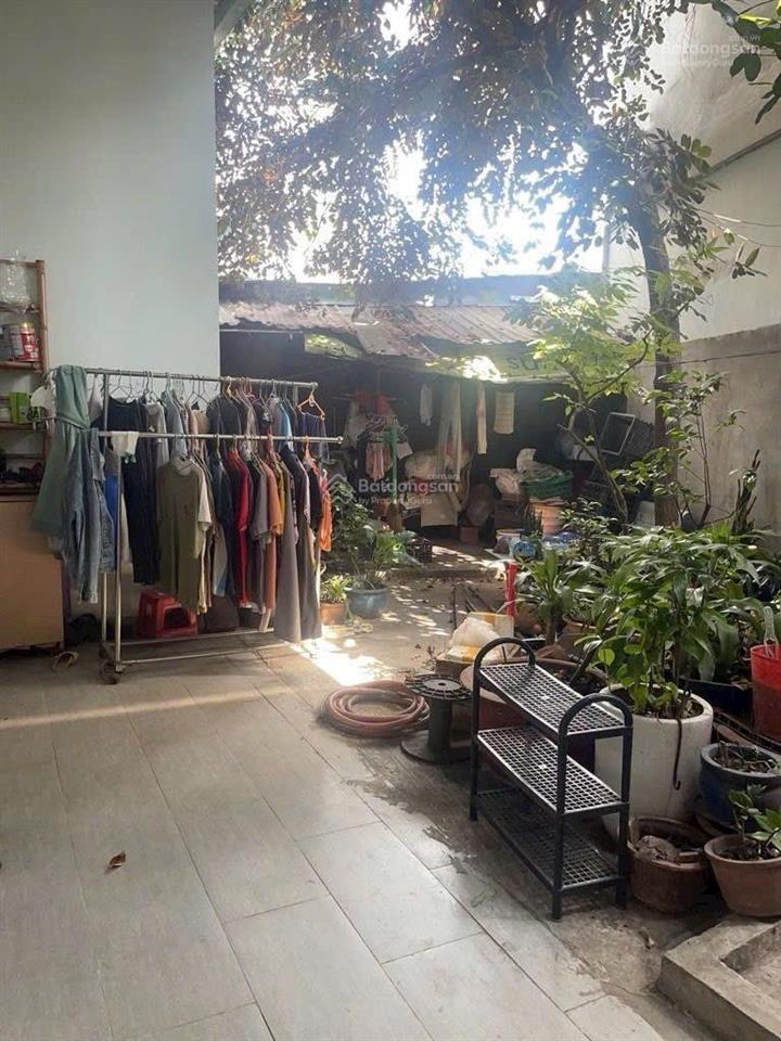 Diện tích khủng 188m2 đường bình đông sát cầu chà và quận 8 nhà cũ tiện xây mới giá 7,8 tỷ