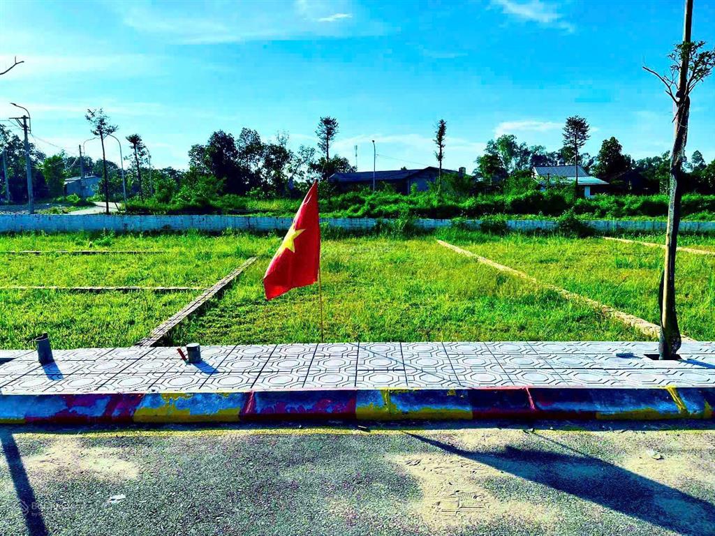 Bán đất cổ đông sơn tây 100m² full thổ cư, sát quốc lộ 21a, sổ đỏ, chỉ 2 tỷ