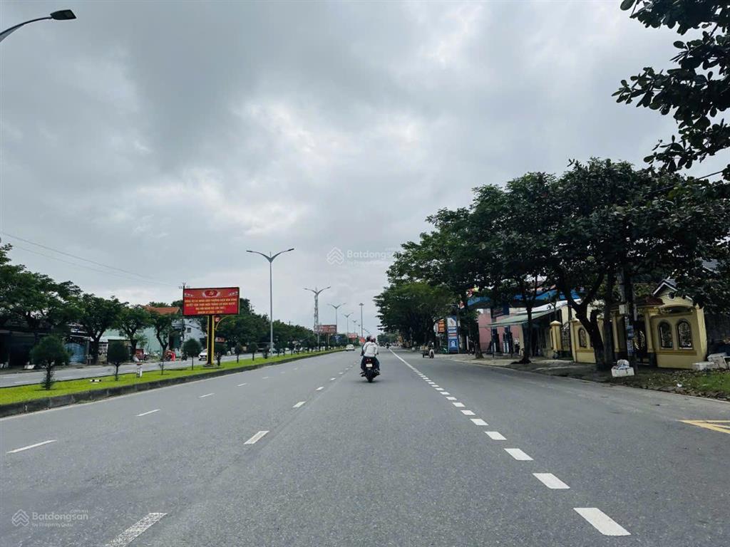 Nhỉnh 20tr/m2, sở hữu ngay 620m2, mặt tiền trần hưng đạo, điện ngọc, sát fpt