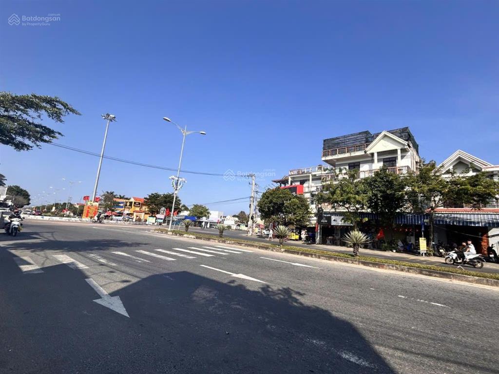 Siêu rẻ, mặt tiền trần thủ độ, điện bàn, 660m2, ngang rộng 14m, giá chỉ 15tr/m2