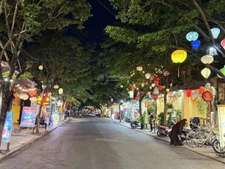 Cực phẩm nhà 2t, mt nguyễn thị minh khai, ngay phố đi bộ hội an, 130m2, giá chỉ 2x tỷ