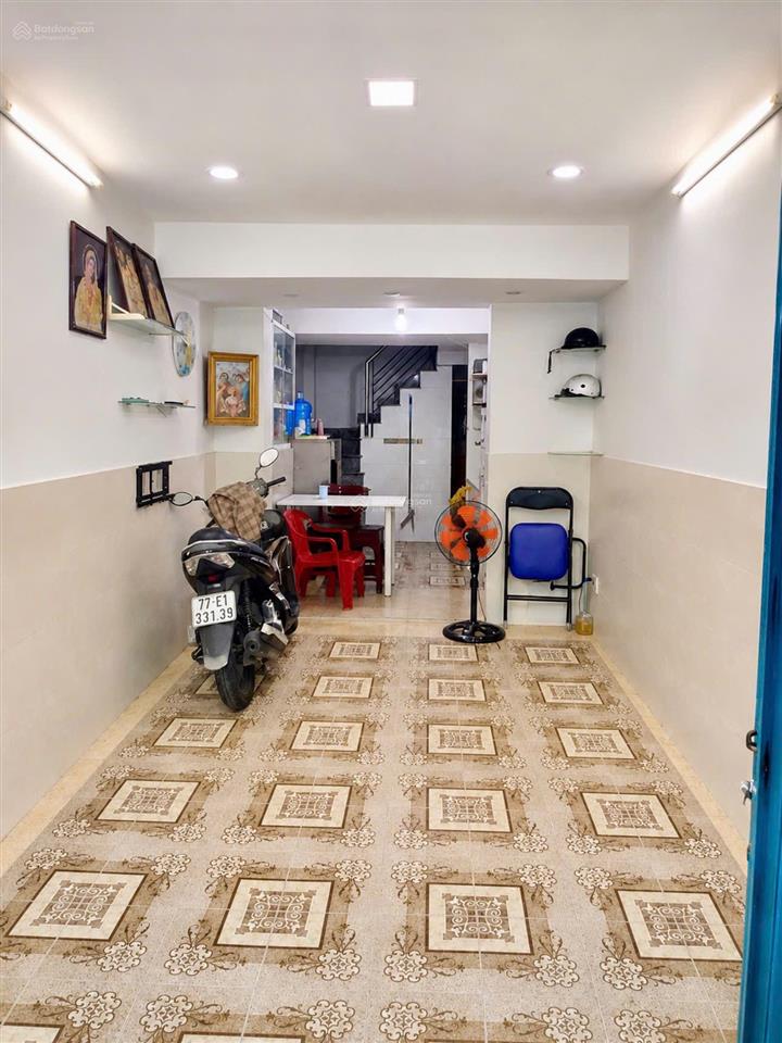 Nhà quận 3 khu cư xá đô thành  hẻm ô tô  nhà 5 tầng  khuông đất vuông  chỉ hơn 7 tỷ