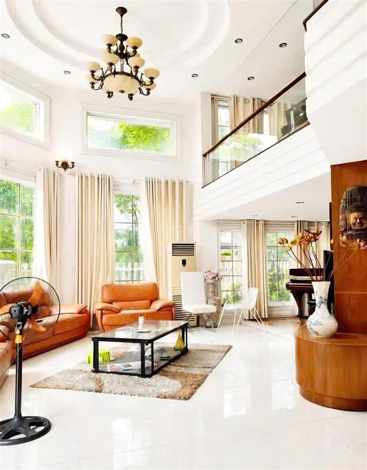 Nhà bán khu gia hòa căn góc 2 mặt tiền view sông, chỉ 24 tỷ!