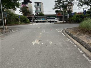 Bán đất đẹp kinh doanh sầm uất ngay sát học viện toà án và chợ dân sinh cực đẹp