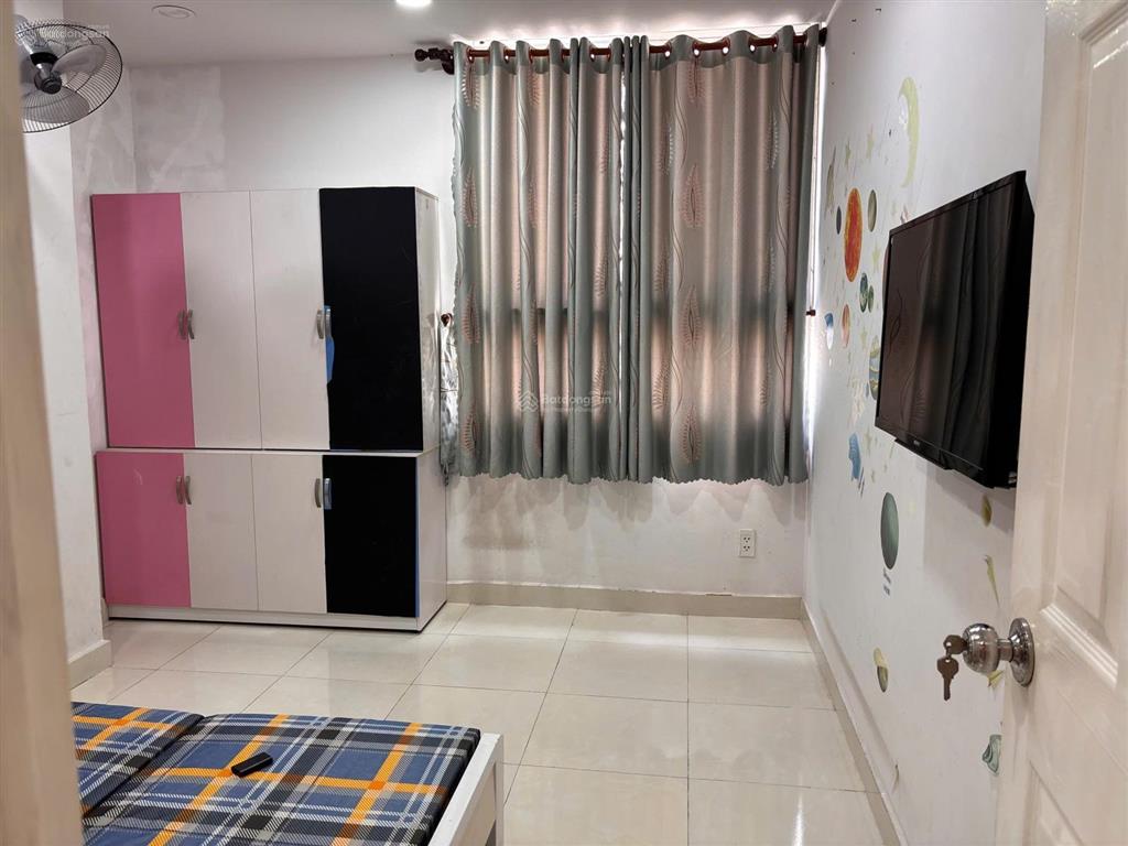 Cho thuê 10 triệu/tháng tân bình 84m2 căn góc 2pn