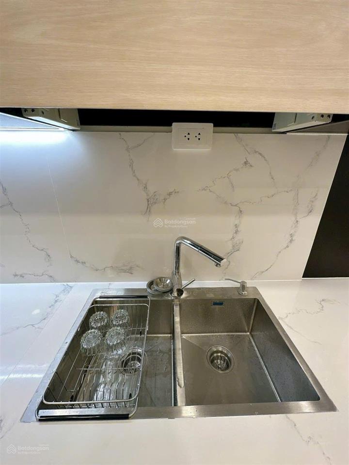 Hà đô 3pn 2w 93m2 giá 11tr
cho thuê 11 triệu/tháng hà đô nvc (gv)