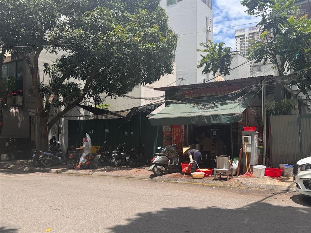 Bán đất đẹp xuất sắc tại xuân la, 24,5 tỷ, 70m2