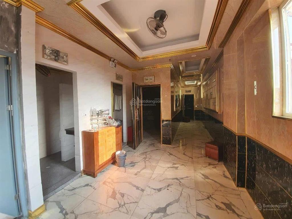 Bán gấp nhà mặt phố hoàng quốc việt, 86 tỷ, 192m2, phường nghĩa đô, quận cầu giấy, hà nội