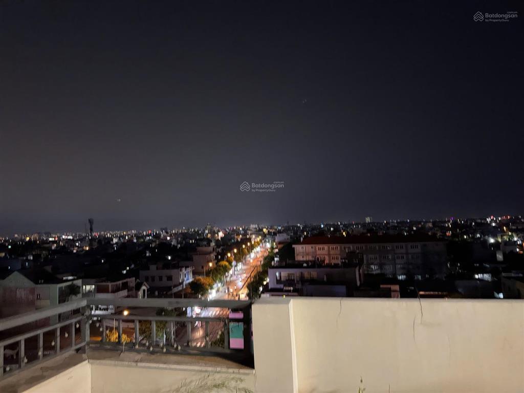 Chính chủ bán nhà mặt tiền 6 x30m, xây dựng 7 lầu kiên cố