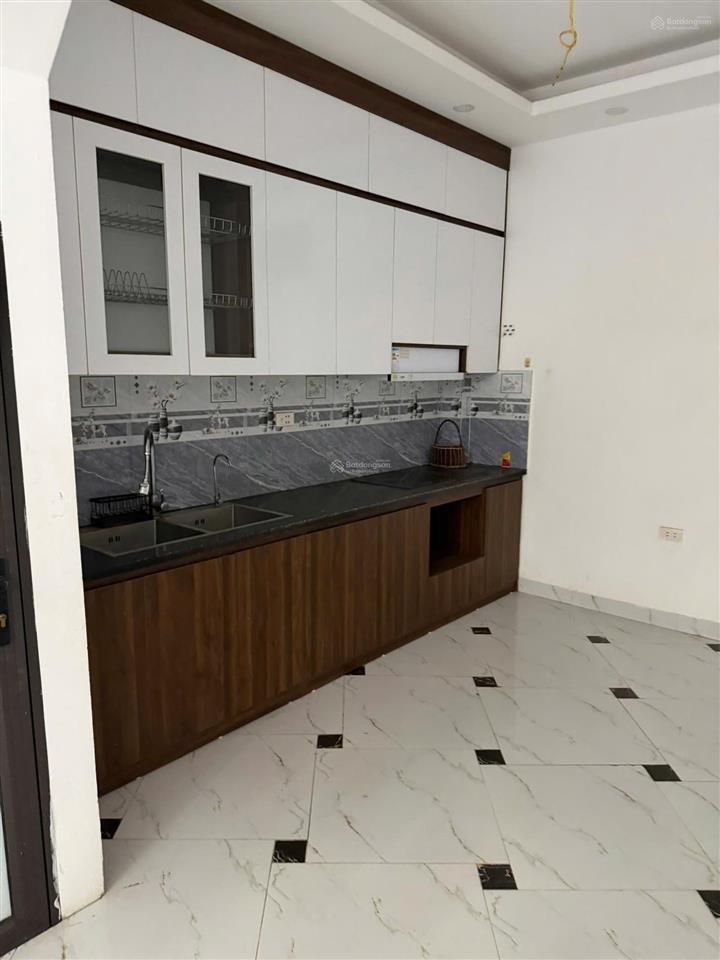 Bán nhà riêng tại đồng nhân, 4,6 tỷ, 30m2, 4pn, 4wc, mặt tiền 3m