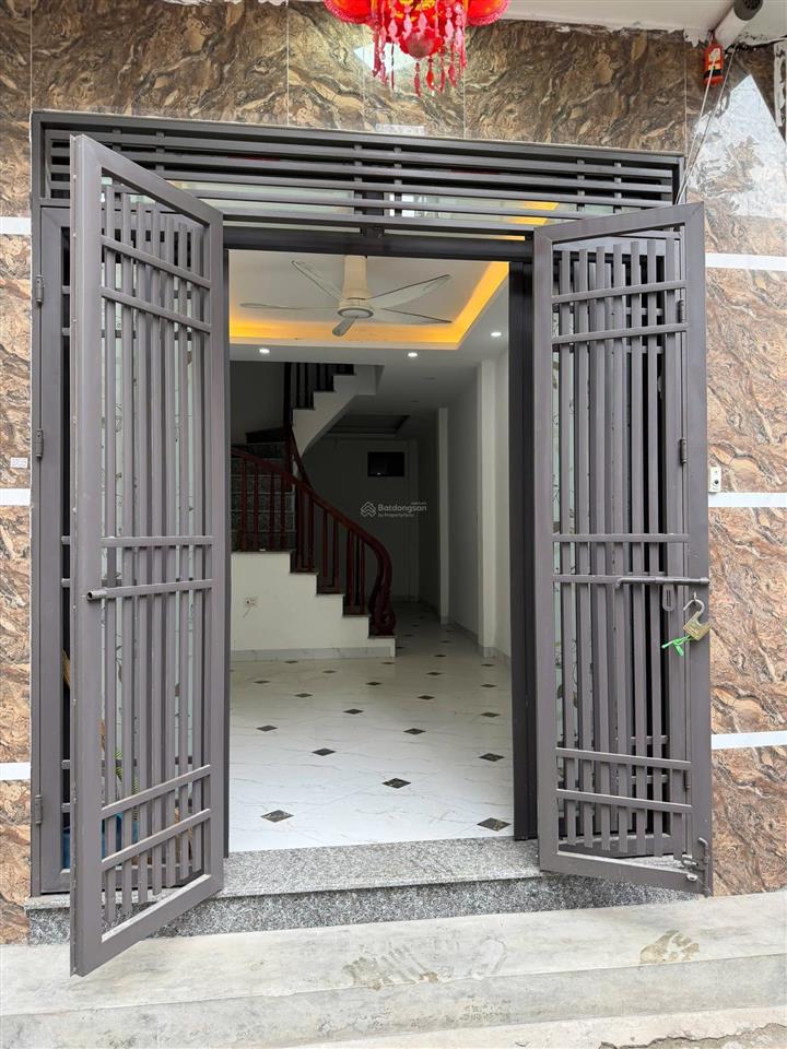 Bán nhà riêng tại đồng nhân, 4,6 tỷ, 30m2, 4pn, 4wc, mặt tiền 3m