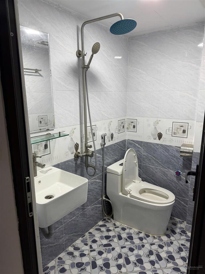 Bán nhà riêng tại đồng nhân, 4,6 tỷ, 30m2, 4pn, 4wc, mặt tiền 3m
