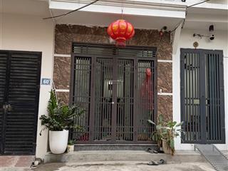 Bán nhà riêng tại đồng nhân, 4,6 tỷ, 30m2, 4pn, 4wc, mặt tiền 3m
